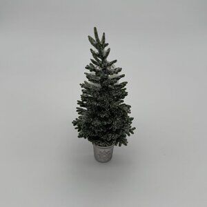 Bath & Body Works Wallflowers Plug In Light Pine Tree Snow Winter NEW